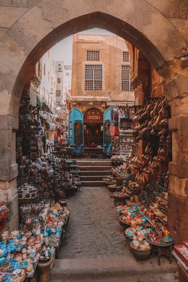 Day Tour to National Egyptian Museum ,Nile cruise dinner and Khan El Khalili