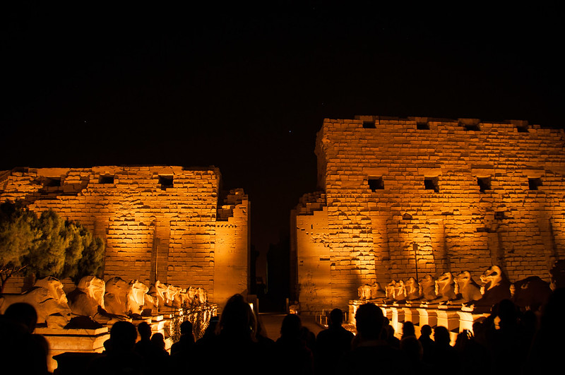 karnak temple at night