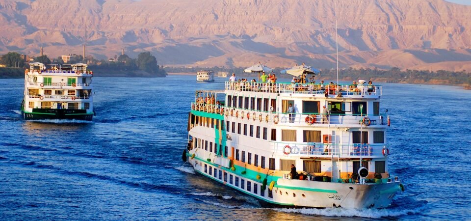 Dahabiya Cruise