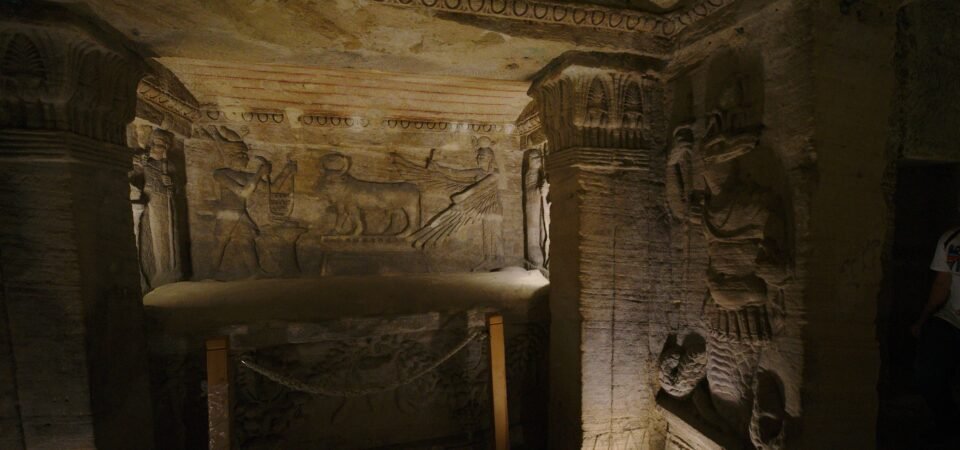 catacomb of kom elshuqafa