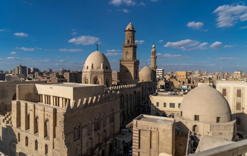 Full-Day Pyramids and Sphinx Tour with Old Cairo & Khan el Khalili