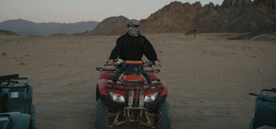 quad bike at giza pyramids