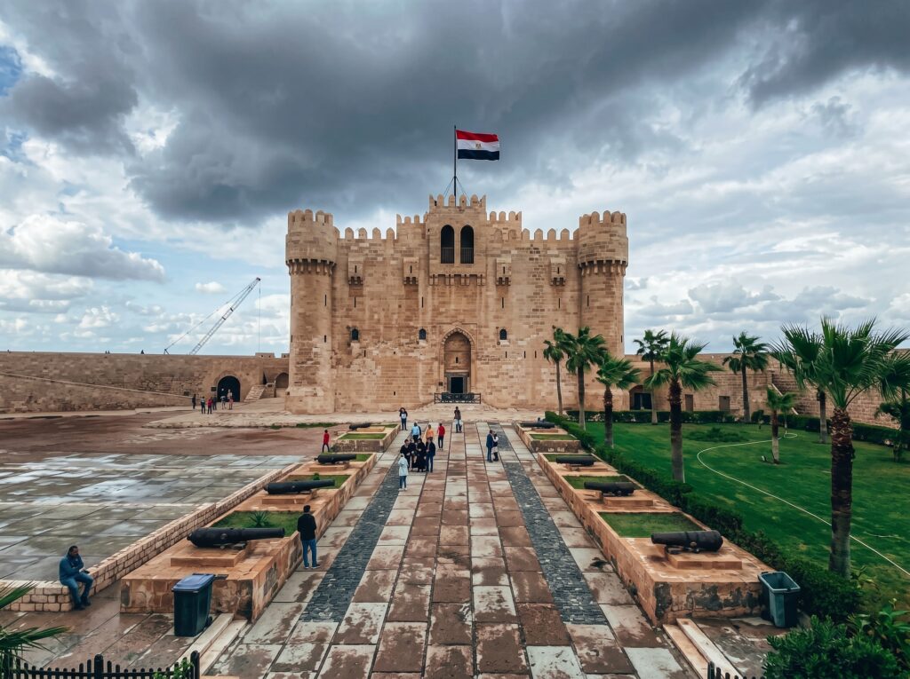6 days in cairo