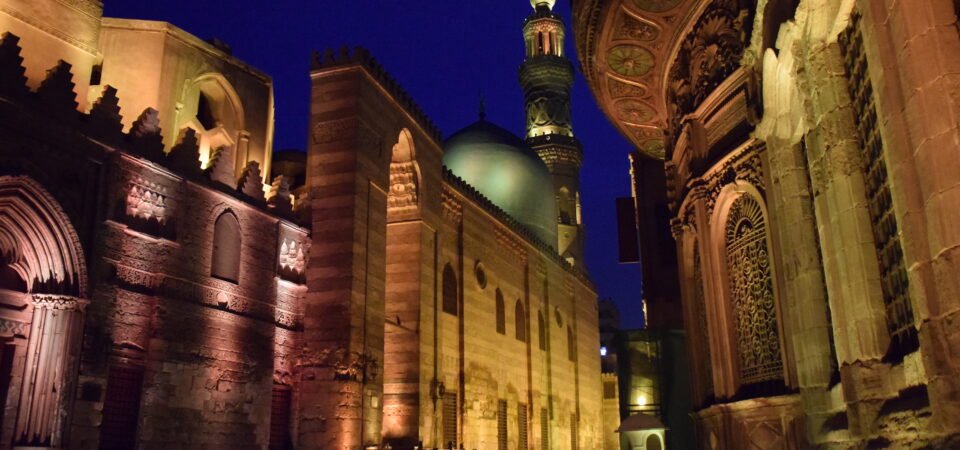 female tour guide in cairo