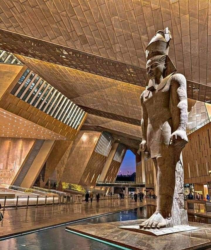 Grand Egyptian Museum Tour 2026 featuring private guided tours, Giza Pyramids, the Great Sphinx, and prices starting from $80 per person in Cairo, Egypt.