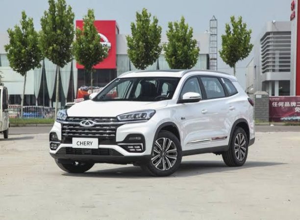 Luxury car rental with driver